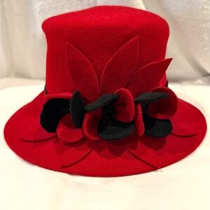 Betmar Vintage Red and Black Wool Felt Floral Women's Hat